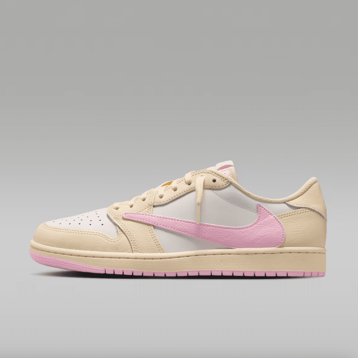 Travis Scott x Air Jordan 1 Low OG ‘Muslin and Shy Pink'