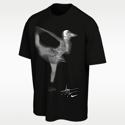 Nike Sportswear Alysa Liu T-Shirt in black with crew neck and graphic detail at chest